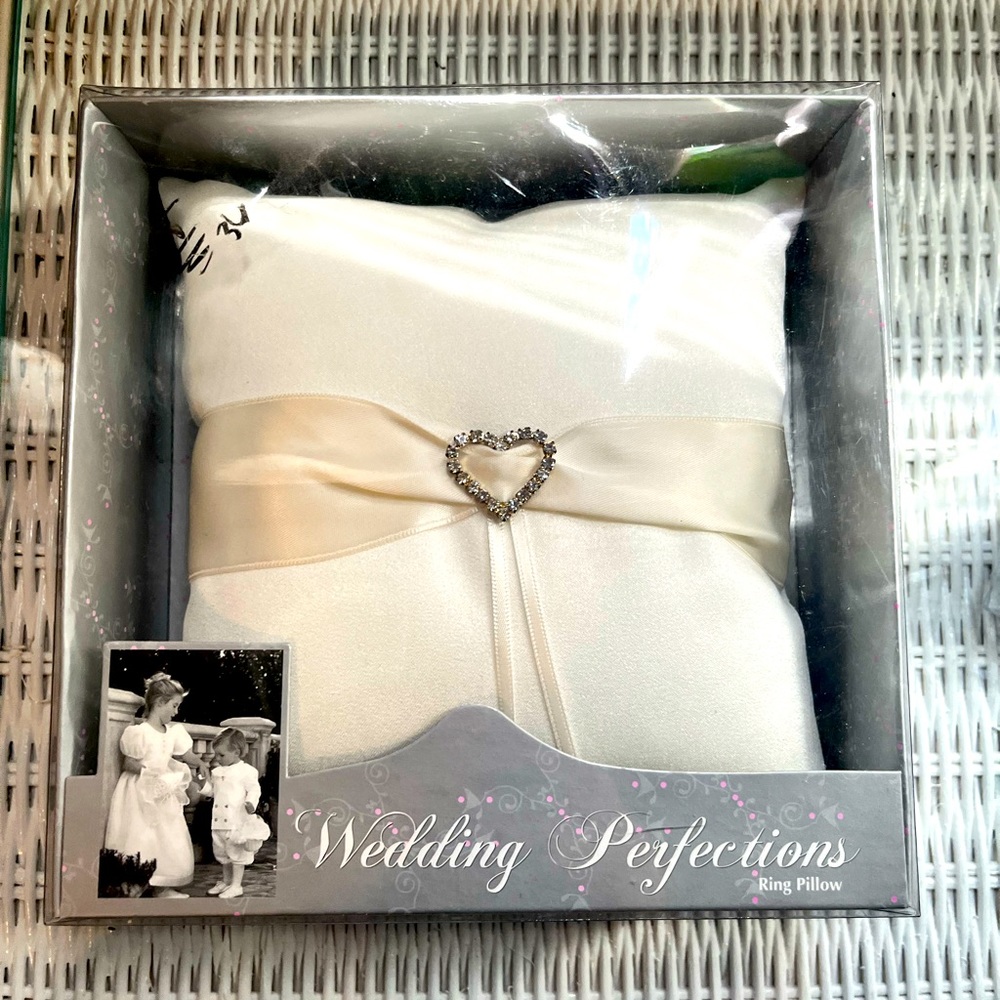 White Pillow, Ivory Ribbon, Rhinestone Studded Heart, Brand New